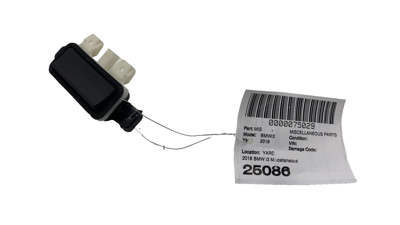 ⭕ 2014-2021 BMW i3 I01  Rear Trunk Lid Release Open Switch 8113312