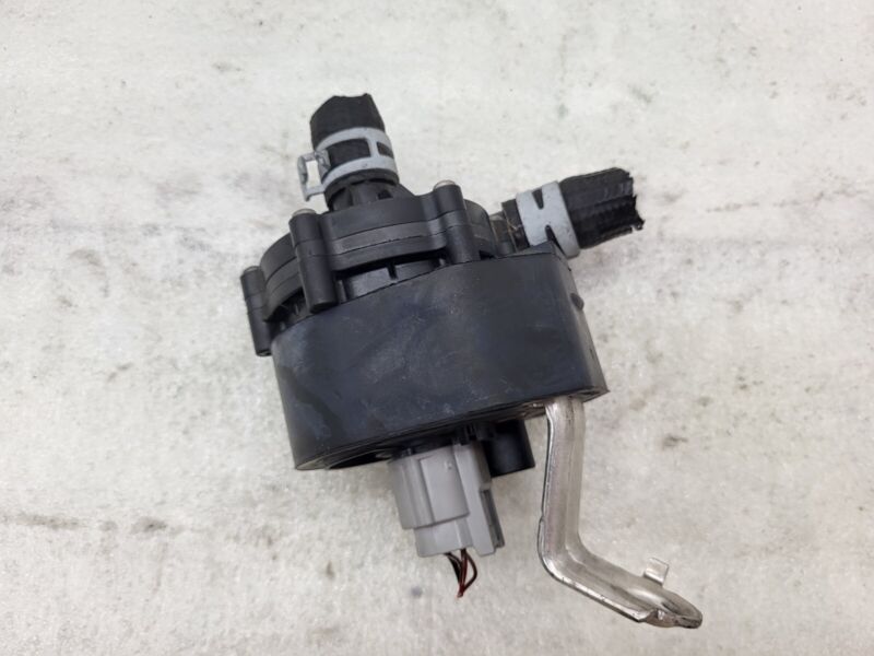 2016-2020 Tesla Model X MX Auxiliary Coolant Water Cooling Pump FWD Assembly OEM