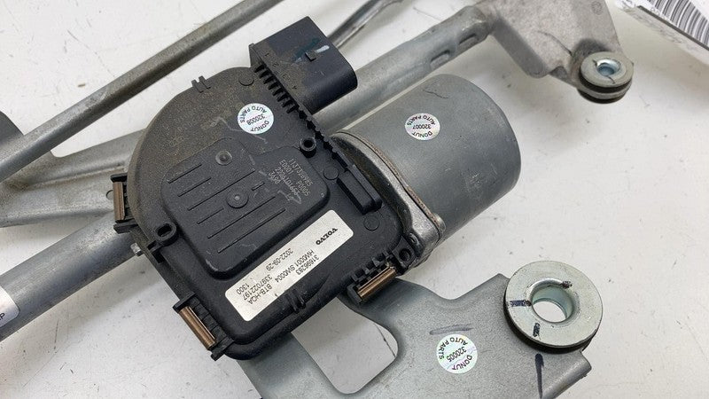 31696283 ⭕ 21-23 Polestar 2 Front Windshield Wiper Transmission Linkage w/ Motor 31696283