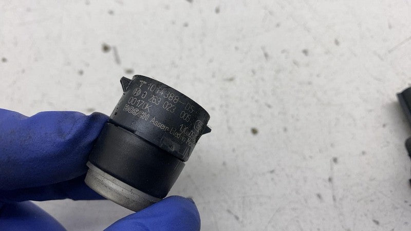 101438805A 12-15 Model S Front or Rear Bumper Ultrasonic Parking Sensor PDC x4 1014388-05-A