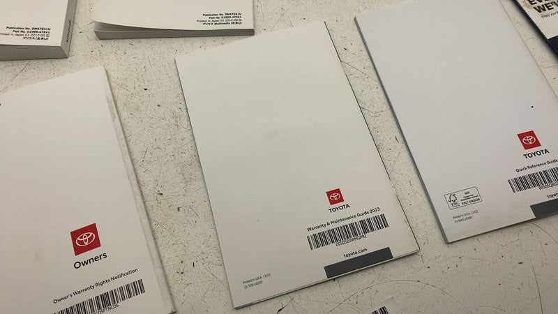 ⭕ 2023 Toyota Prius Owners Manual Booklet Book Set & Brochure