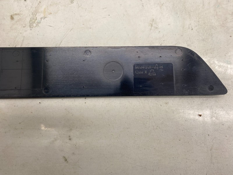 149430100B ⭕ 20-25 Model Y Front Left & Right Door Sill Scuff Plate Cover Trim 1494301-00-A