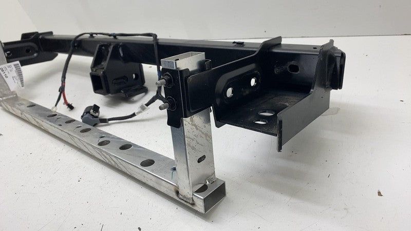 PT01025246-C ⭕ 2025 Rivian R1S Rear Trailer Tow Hitch w/ Bumper Impact Crash Bar PT01025246-C