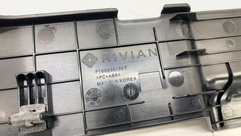 PT00036139 F ⭕ 2022-2024 Rivian R1T Rear Passenger Backrest Trim Panel Right RH PT00036139-F