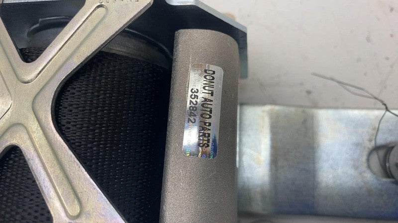 ⭕ 2016-2020 Tesla Model S Front 1st Row Seat Belt & Retractor Right 10