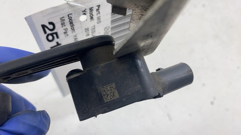 ⭕ 15-20 Model S MS Front Left Air Suspension Height Level Sensor LH 10