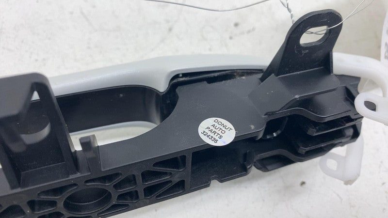 ⭕ 23-25 Toyota Prius Front Passenger Exterior Door Handle Outer Right 