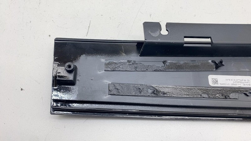 ⭕ 22-24 Rivian R1T Rear Passenger Door Applique B-Pillar Trim Right PT