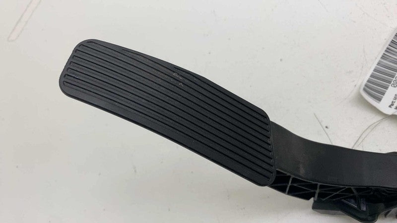 04581677AC ⭕ 2017-2025 Chrysler Pacifica Gas Pedal Accelerator Throttle Sensor 04581677AC