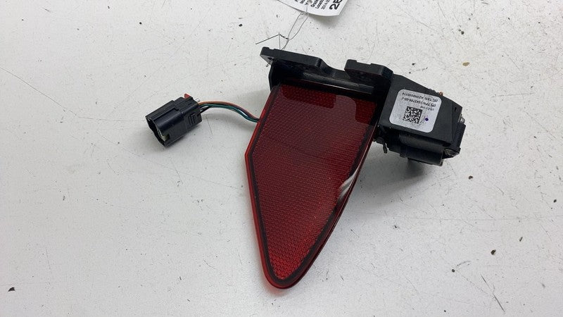 ⭕ 16-20 Tesla Model X Rear Taillight Lamp Charge Reflector Left LH 104