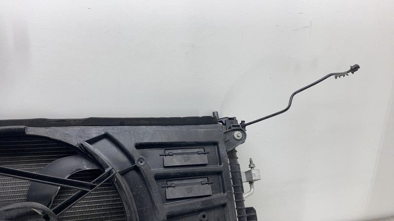 2013-2018 Ford C-Max Cooling Radiator Fan Shroud Blade Motor & Module Assembly