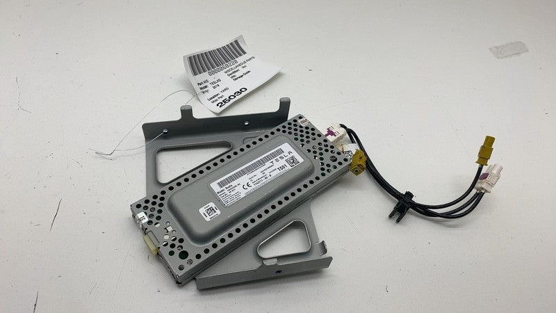 ⭕ 2012-2020 Tesla Model S Radio Amplifier Receiver Unit FM/HD/SXM 1143