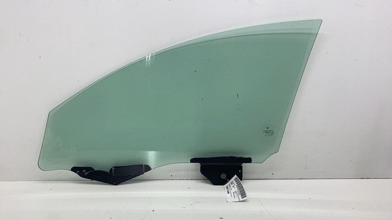 E9 43R-014955 ⭕ 2020-2021 Tesla Model Y Front Passenger Door Window Glass Right (Single Pane)