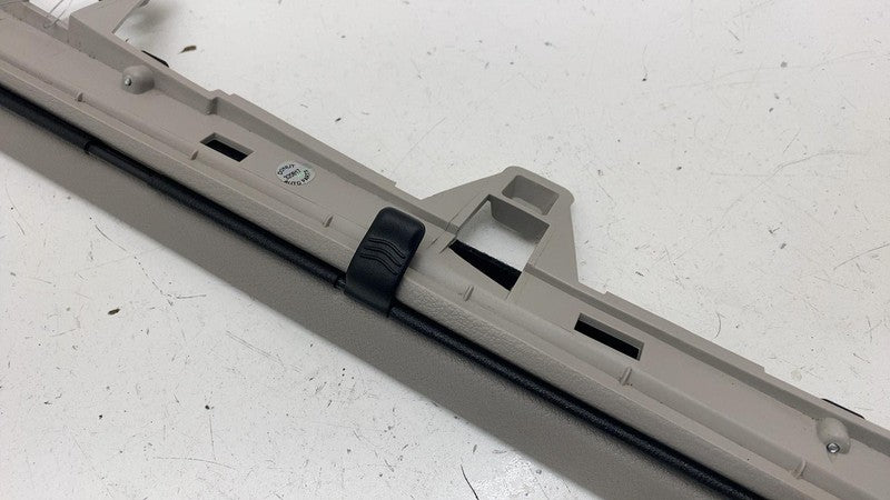 92000301AY ⭕ 2018 Chrysler Pacifica Rear Door Window Glass Sun Blind Shade OEM PX92000301AY