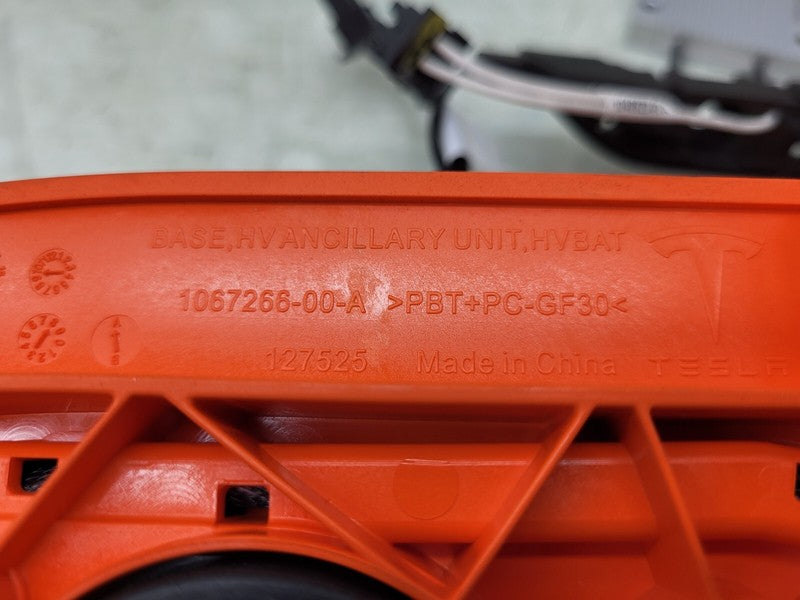 ⭕12-20 Model S X PCBA High Voltage Battery Rapidmate Ancillary Unit 10