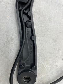 ⭕ 17-22 Tesla Model 3 Front Driver Windshield Wiper Arm and Blade Left 1076730