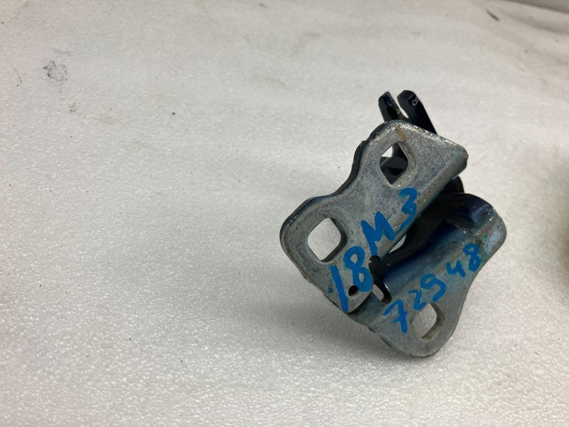 ⭕ 2017-2023 Tesla Model 3 Front Passenger Side Door Lower Hinge Right Assembly