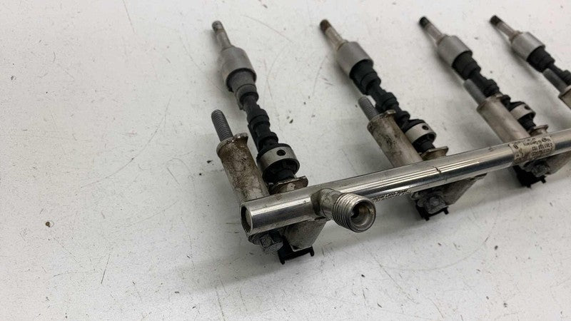 DW939G802AA ⭕ 14-17 Range Rover Sport Driver Side Fuel Rail w/ Injector Left DW93-9G802-AA