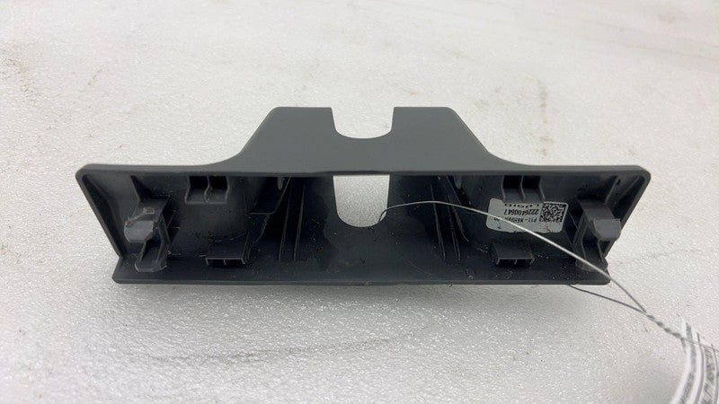 ⭕ 2022-2024 Lucid Air Grand Touring Liftgate Latch Cover Assembly P11-