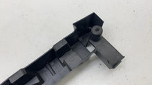 ⭕ 16-20 Tesla Model X Rear 2nd Row Floor Center Beaver Dam Bracket 1059716-00-D