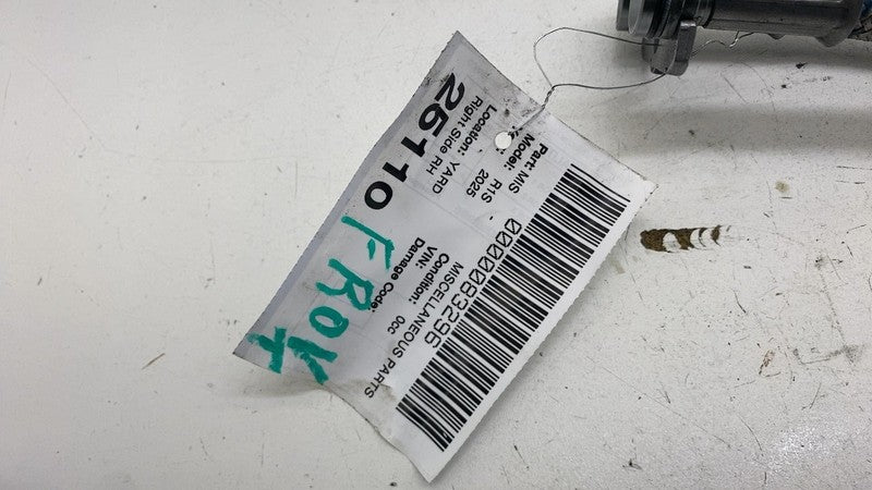 ⭕ 2025 Rivian R1S Front Passenger Side Oil Cooler Pipe Tube Hose Line Assy Right