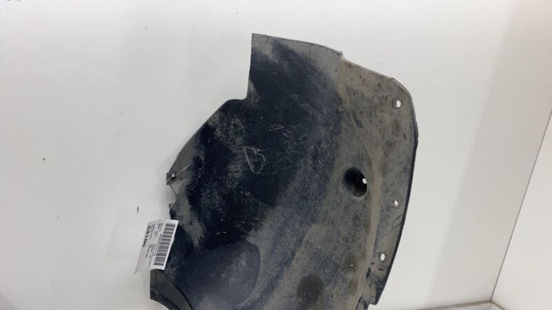 DM51R16114BD 2013-2018 Ford C-Max  Front Passenger Right Wheelhouse Splash Mud Guard Shield