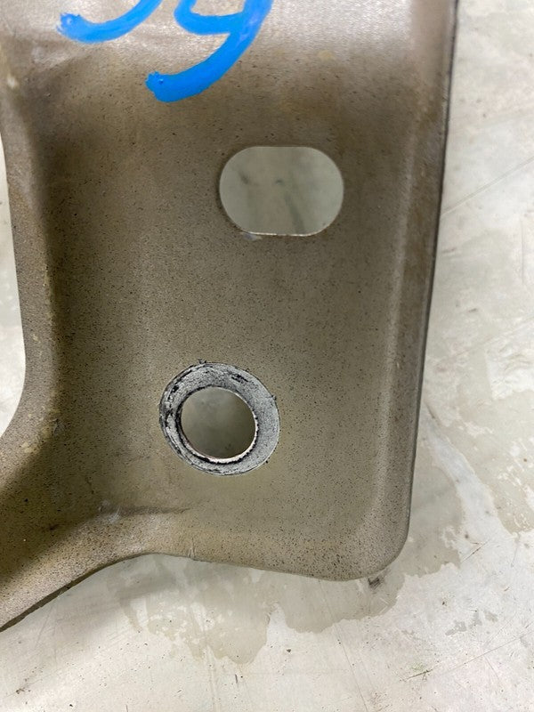 108601600D ⭕17-23 Model 3 M3 Front Passenger Side Fender Support Bracket Right 1086016-00-D