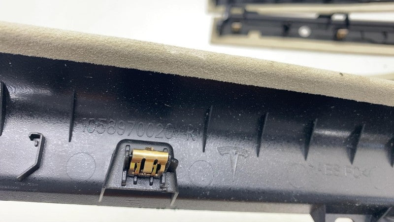 ⭕ 2016-2020 Tesla Model X Left & Right Falcon Door Trim & Mid Gaphider