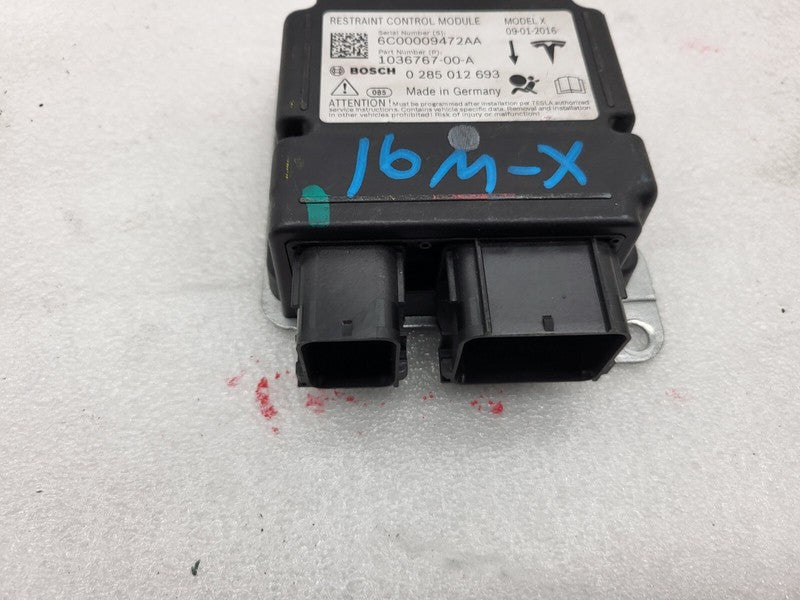 103676700A ⭕ 16-20 Tesla Model X Safety Restraint Control Module (Crash Data) 1036767-00-A
