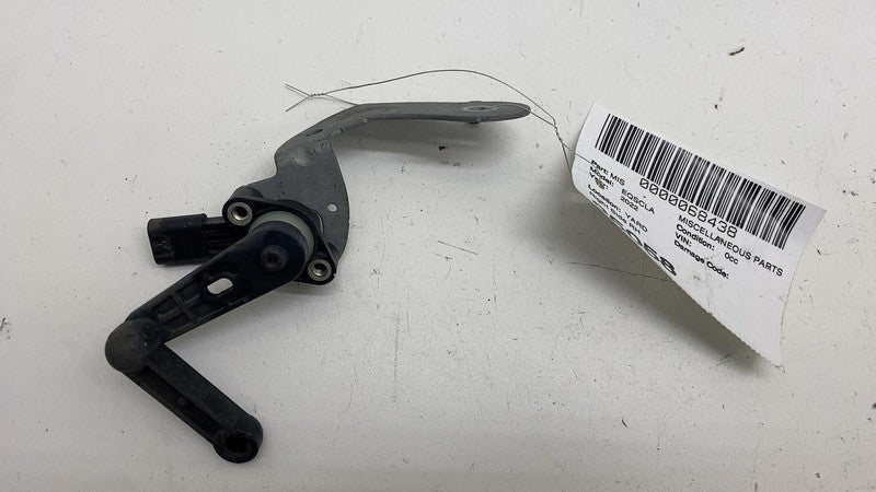 A 000 905 37 13 ⭕ 2022 Mercedes-Benz EQS 450+ Rear Right Ride Height Level Sensor RH A0009053713