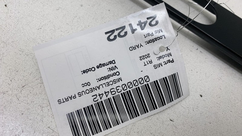 ⭕ 2022-2024 Rivian R1T Passenger Side Roof Ditch Moulding Trim Panel R