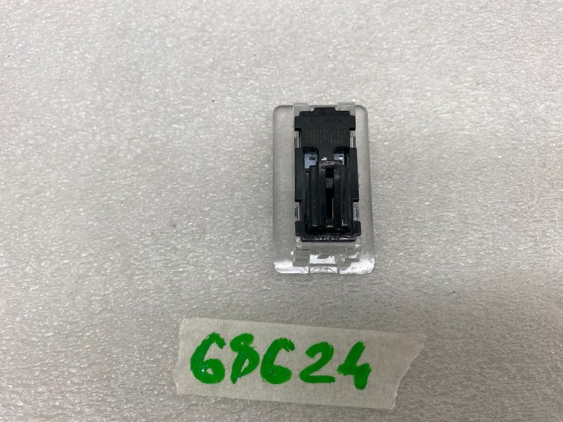 100715170E ⭕ 12-20 Model 3 S Y Interior Courtesy Lamp White Task Light Grained 1007151-70-E