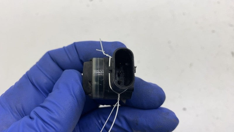 PT00013778 2022 2023 2024 Rivian R1S R1T Parking Ultrasonic Sensor PT00013778 Assembly OEM