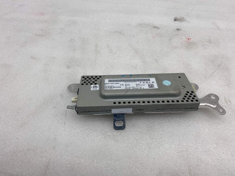 1079749 00 D ⭕ 2017-2023 Model 3 Harman Becker FM HD Audio Radio Receiver Module 1079749-00-D