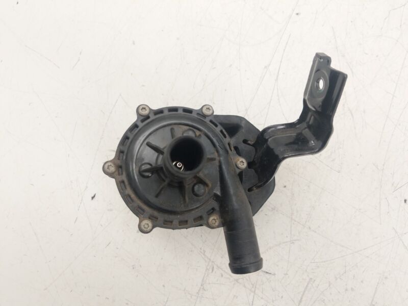2016-2020 Tesla Model S MS Auxiliary Coolant Water Pump Assembly 1057235-00-G