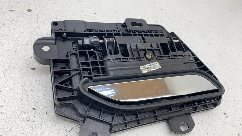 2016-2020 Tesla Model S Front Side Exterior Door Handle Outer Right 11