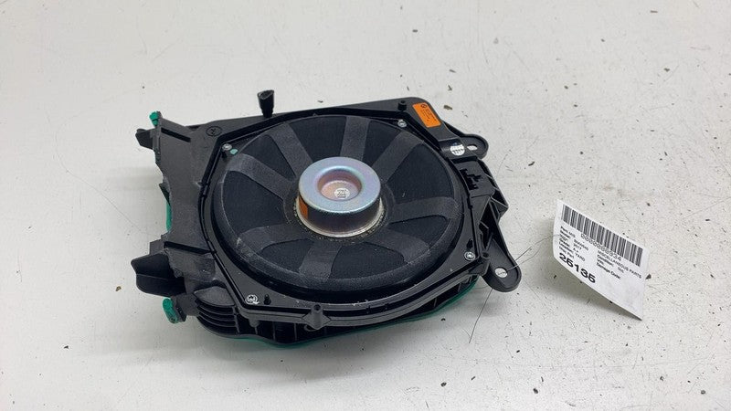 ⭕ 2017-2023 BMW 540i Right Side Center Subwoofer Audio Speaker RH 6513