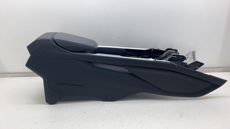⭕ 2021-2022 Audi E-Tron Quattro Front Center Console Assembly