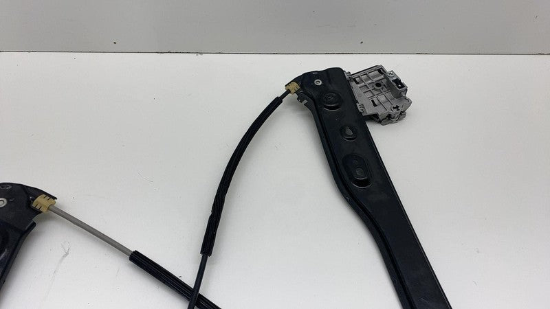 2020-2023 Tesla Model Y Front Passenger Side Door Window Regulator & M