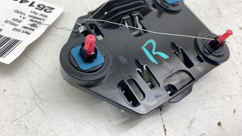 ⭕23-24 Toyota Prius Rear Right Bind Spot Radar Unit Sensor Bracket 881