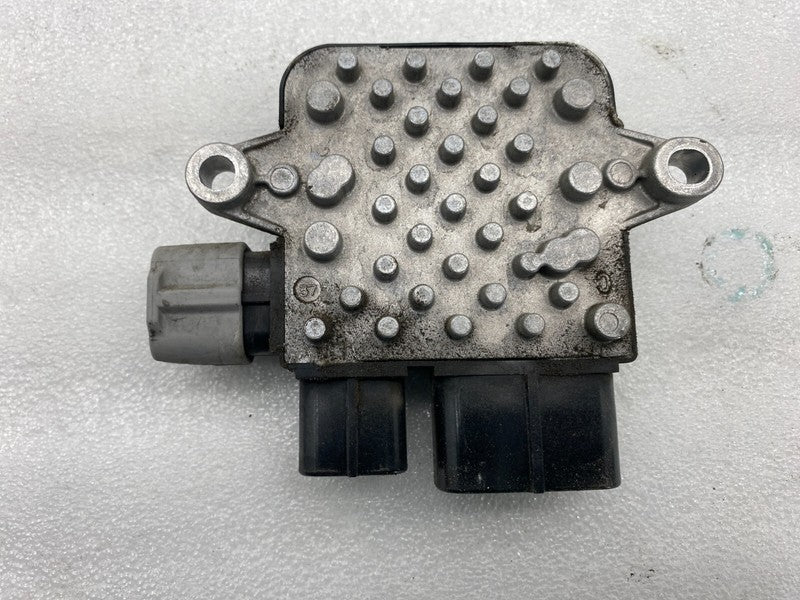 6008953-00-B ⭕ 12-20 Model S Left or Right Cooling Fan Relay Control Module Unit 6008953-00-B