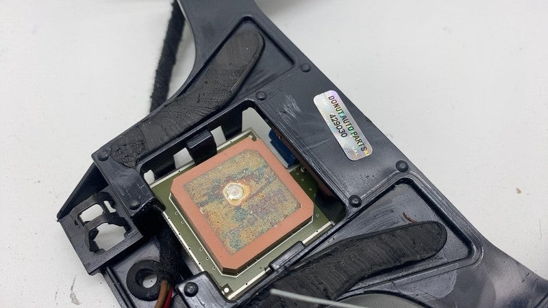 2011-2018 Porsche Cayenne Front Windshield Rain Moisture Module Sensor