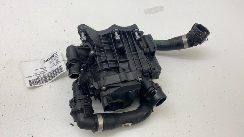 ⭕ 21-23 BMW 530e 330i xDrive Engine Coolant Thermostat Heat Management Housing
