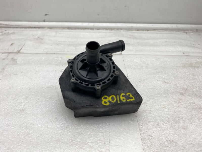 2012-2020 Tesla Model S Battery Auxiliary Water Coolant Pump Foam Isolated Assy