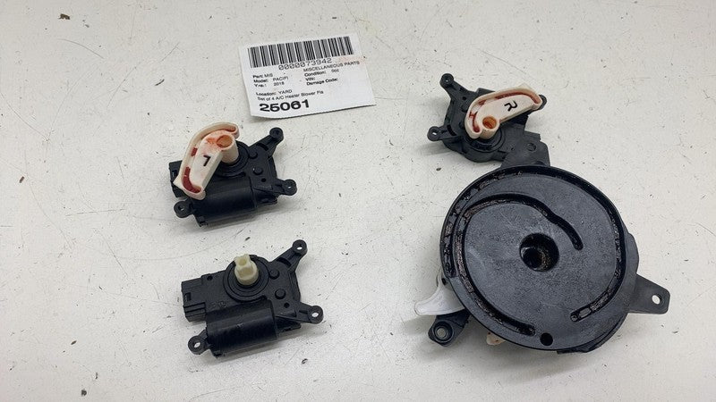 16478544 ⭕ 2017-2024 Pacifica Set of 4 A/C Heater Blower Flap Actuator 16478544/16478545