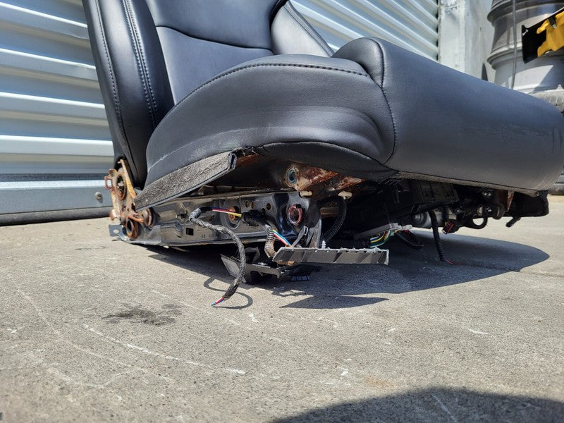 ⭕ 17-22 Tesla Model 3 Y Front Passenger Side 1st Row Seat Leather Black Right RH