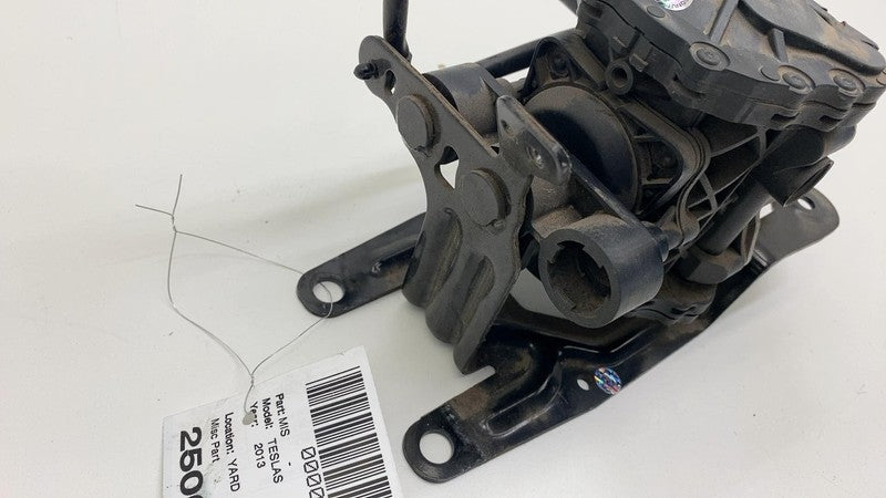 105074 2012 2013 2014 2015 Tesla Model S Brake Servo Booster Vacuum Pump Assembly OEM