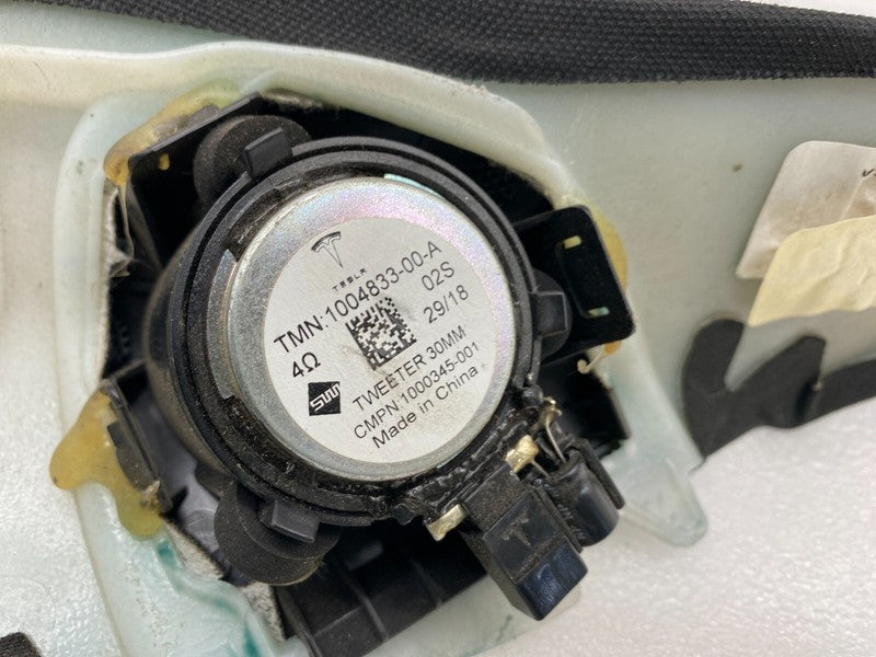 1007440 04 K 16-20 Model S Front Right A-Pillar Upper Trim Cover Panel + Speaker 1007440-04-K