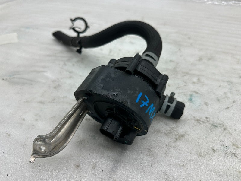 103732800F ⭕ 16-20 Tesla Model X Cooling System Auxiliary Coolant Water Pump 1037328-00-F