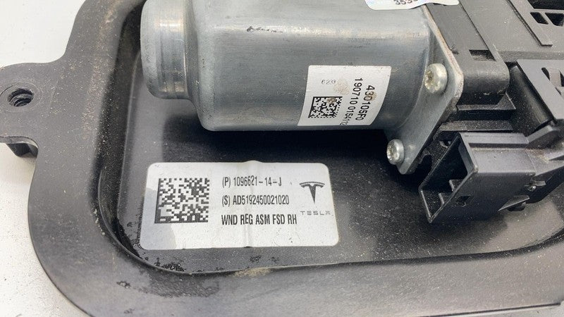 109662114J ⭕ 2017-2023 Tesla Model 3 Front Right Door Window Regulator & Motor 1096621-14-J
